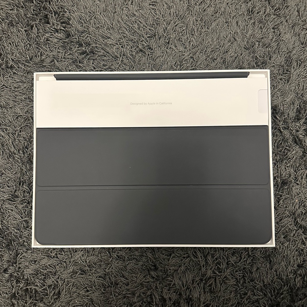 APPLE | Smart Keyboard for iPad - Picture 3 of 4